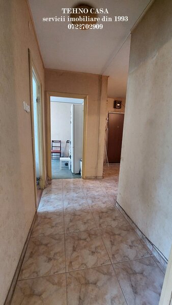 Titan, Th. Pallady, metrou 1 Decembrie la 550 m, apartament 4 camere, 2/4.
